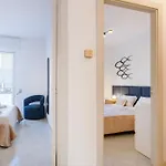 Guesthost - Spacious Flat X4 With Patio And Garden * Οτράντο