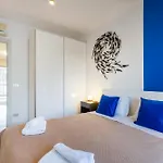Διαμέρισμα Guesthost - Spacious Flat X4 With Patio And Garden Οτράντο