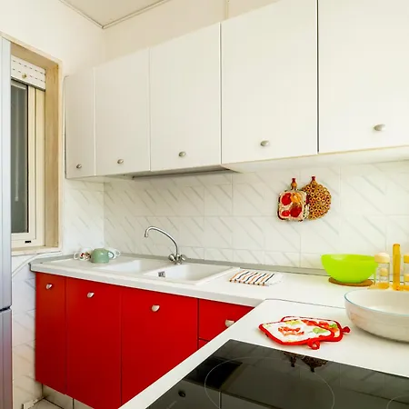 Guesthost - Spacious Flat X4 With Patio And Garden アパート