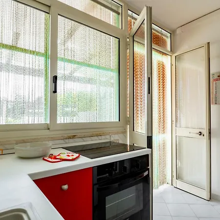 Guesthost - Spacious Flat X4 With Patio And Garden * オートラント