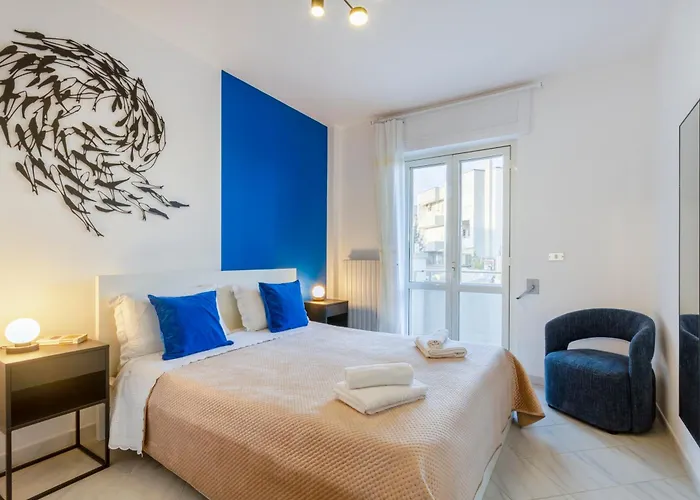 Guesthost - Spacious Flat X4 With Patio And Garden 오트란토